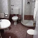 Reali Otel 3*
