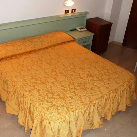 Reali Hotell
